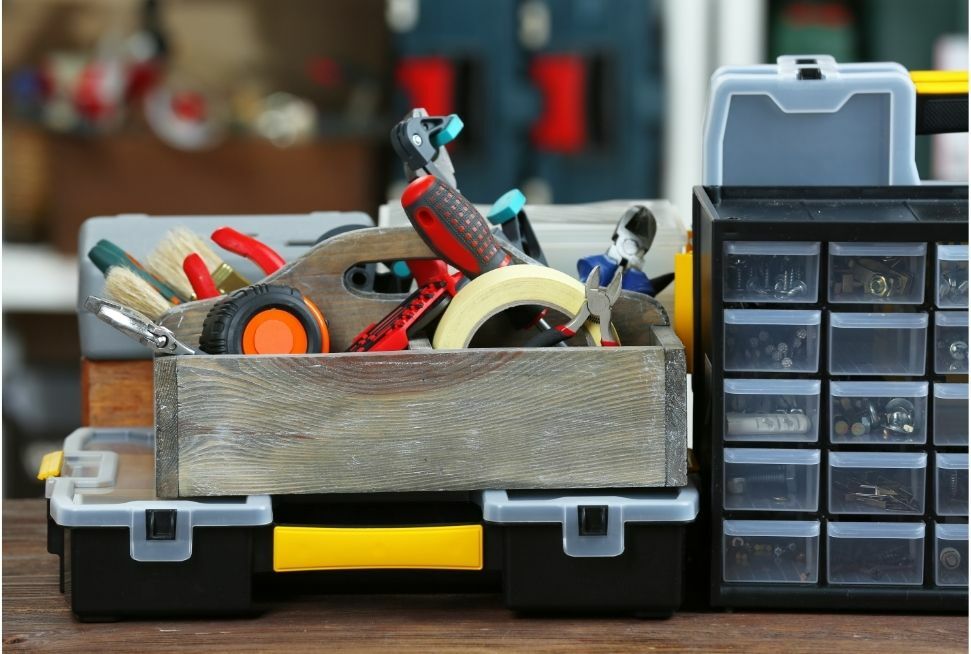 szufladki na śrubki