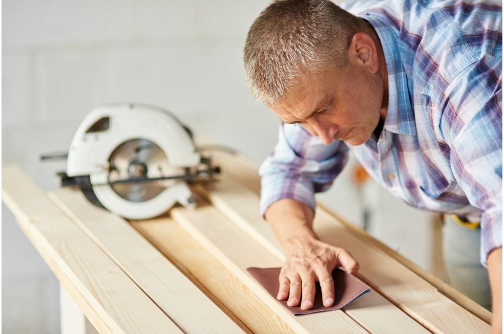 papier ścierny do drewna