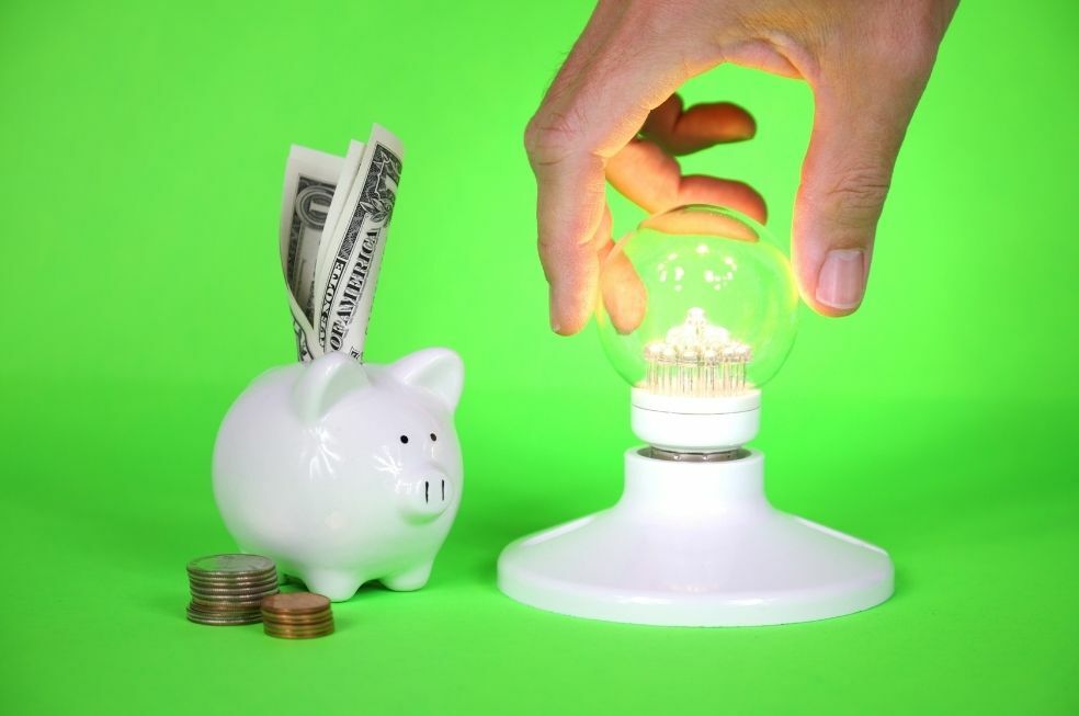 Jak oszczędzać prąd w domu?