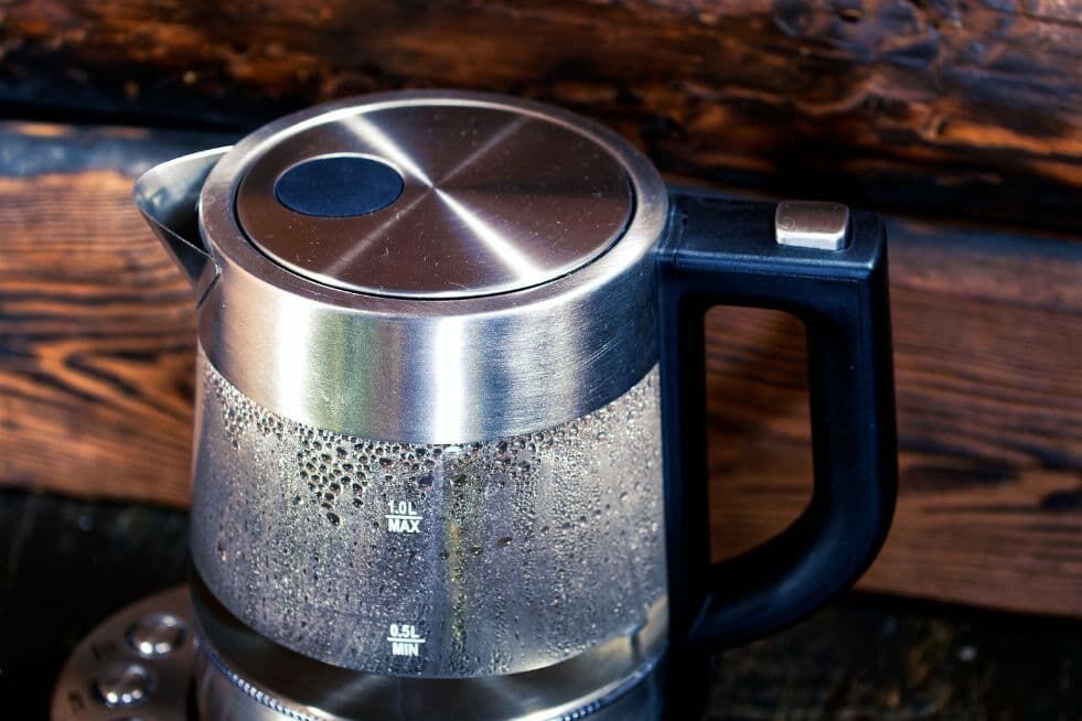 Jak usunąć kamień z czajnika?