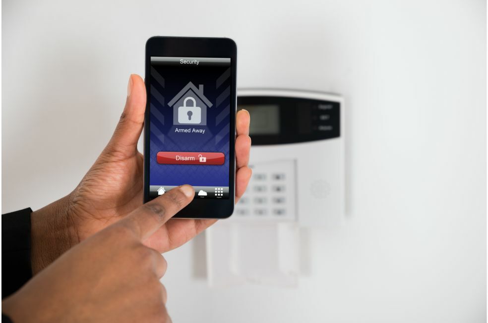 system bezpieczeństwa w aplikacji mobilnej