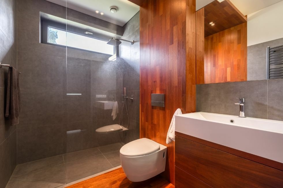 Prysznic bez brodzika – jak go zrobić?