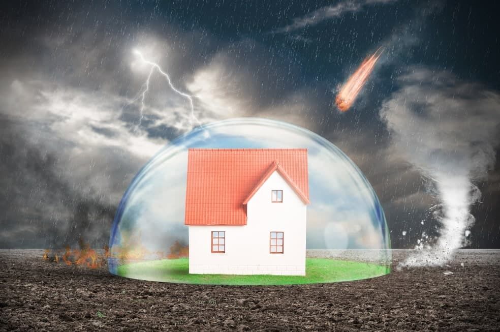 jak ochronić dom przed burzą i sztormem?