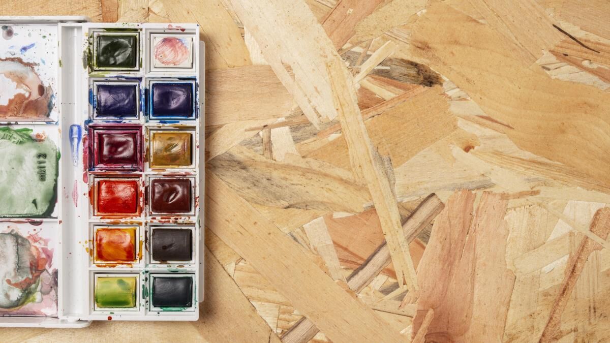 Farby a malowanie płyt osb