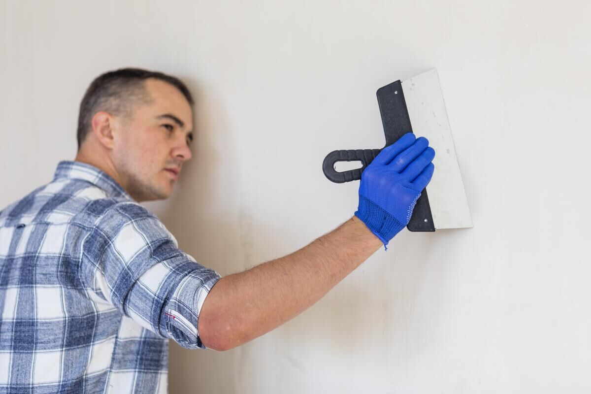 Przygotowanie ścian do malowania